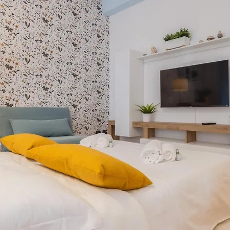 Nordic Style - 5 Min Dall'arena & Parcheggio * Βερόνα